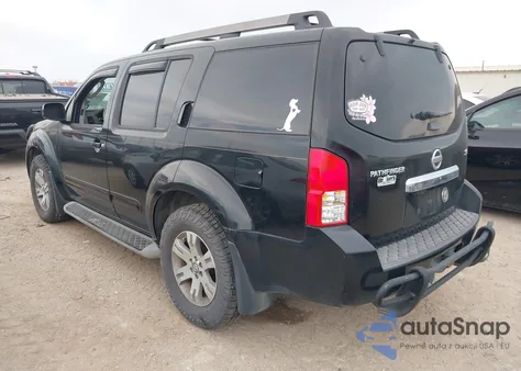 2010 Nissan Pathfinder Se z USA, uszkodzony, nr VIN 5N1AR1NB9AC600537